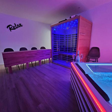 L'Appart Spa, Jacuzzi & Sauna Lejlighed Differdange Eksteriør billede