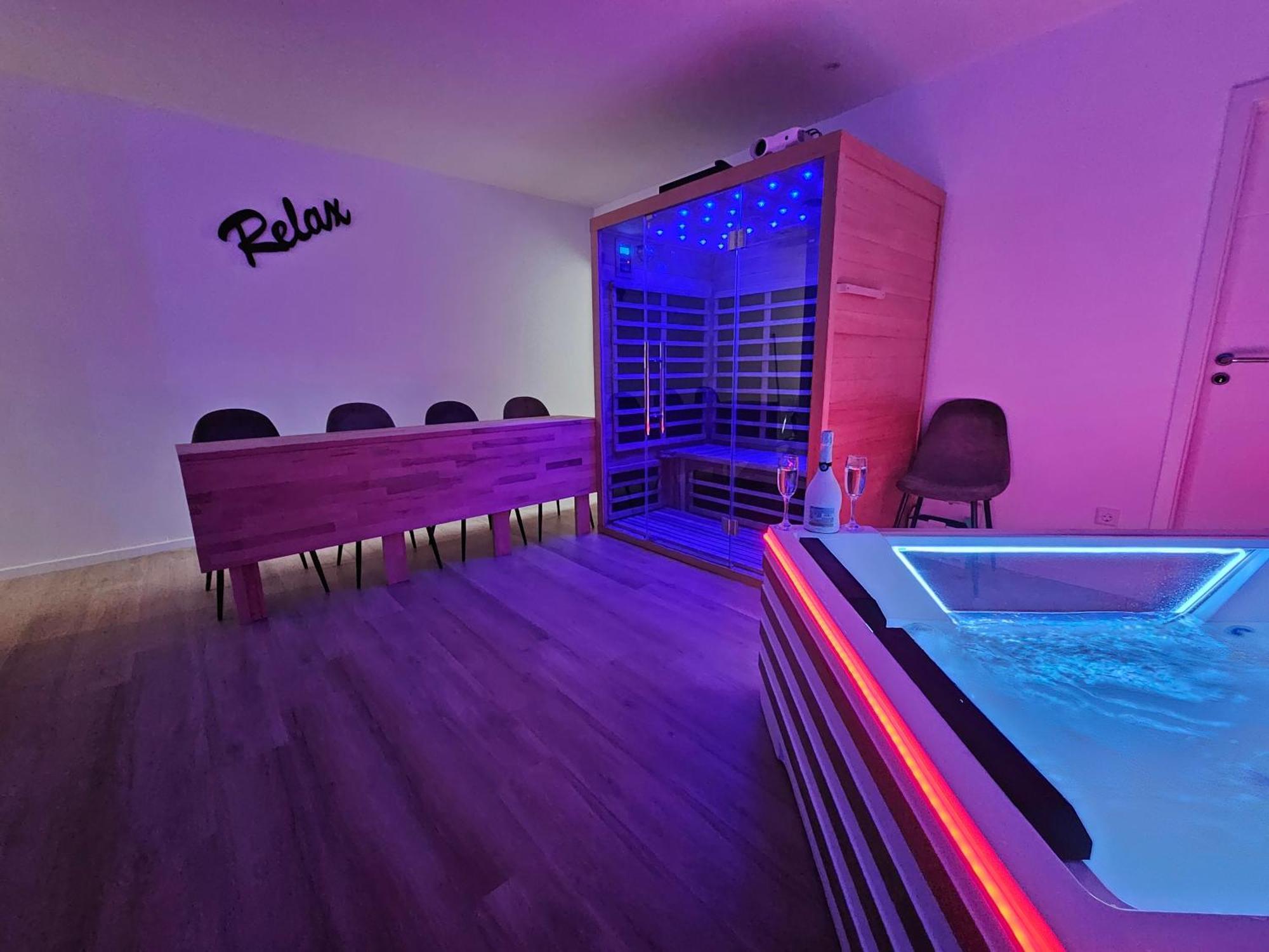 L'Appart Spa, Jacuzzi & Sauna Lejlighed Differdange Eksteriør billede