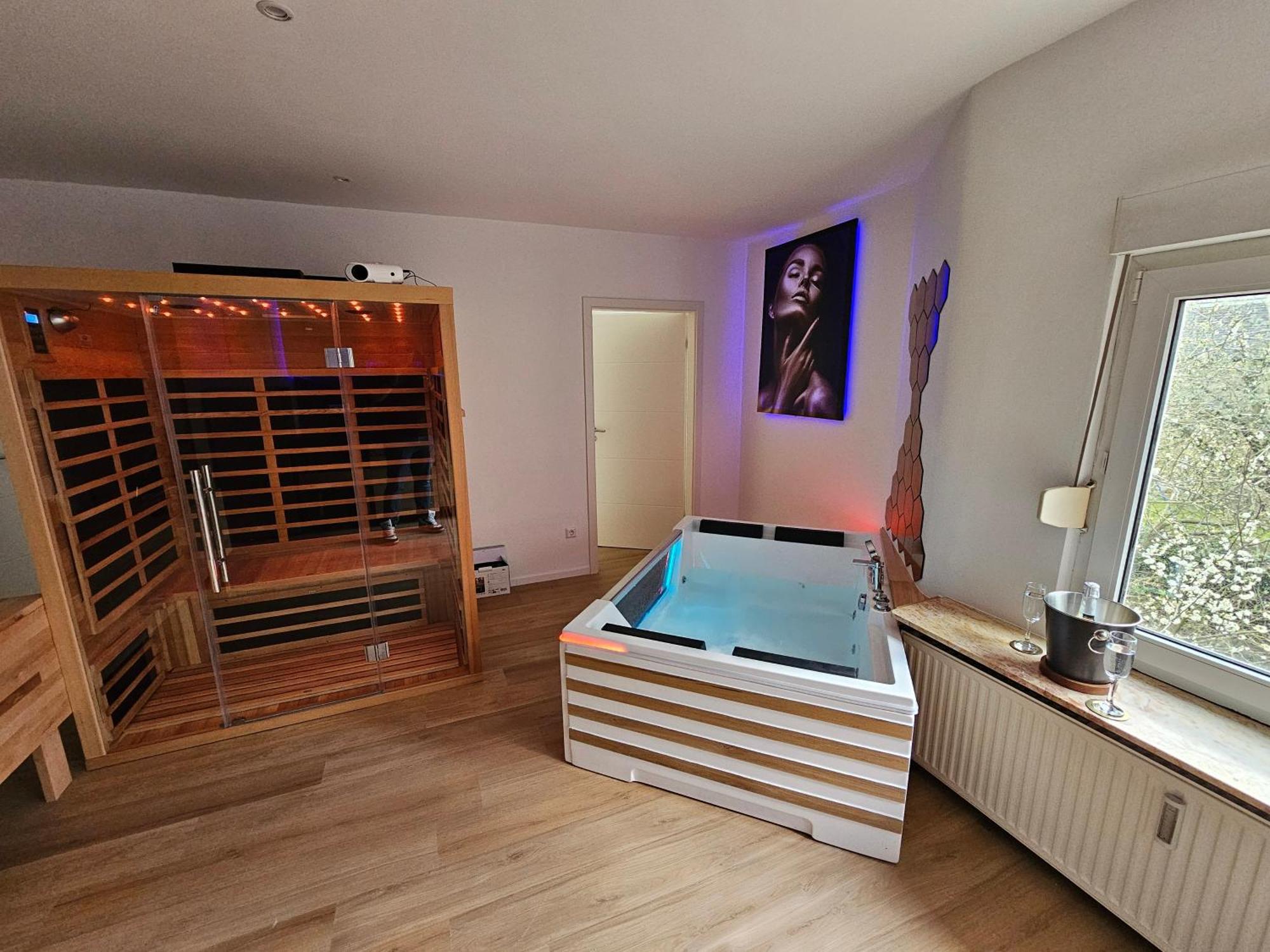 L'Appart Spa, Jacuzzi & Sauna Lejlighed Differdange Eksteriør billede